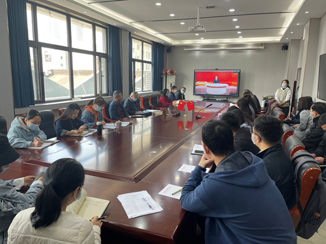 化学所有限公司和新建化学所党员共同开展读书交流活动